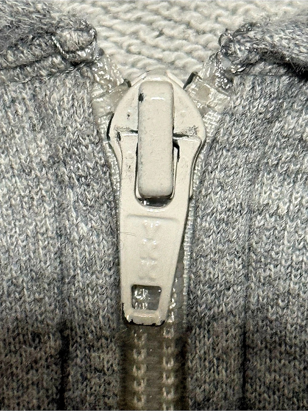 Comme des Garçons PLAY Heart Zip Hoodie Heart Zip Hoodie Gray Medium - Picture 3 of 5